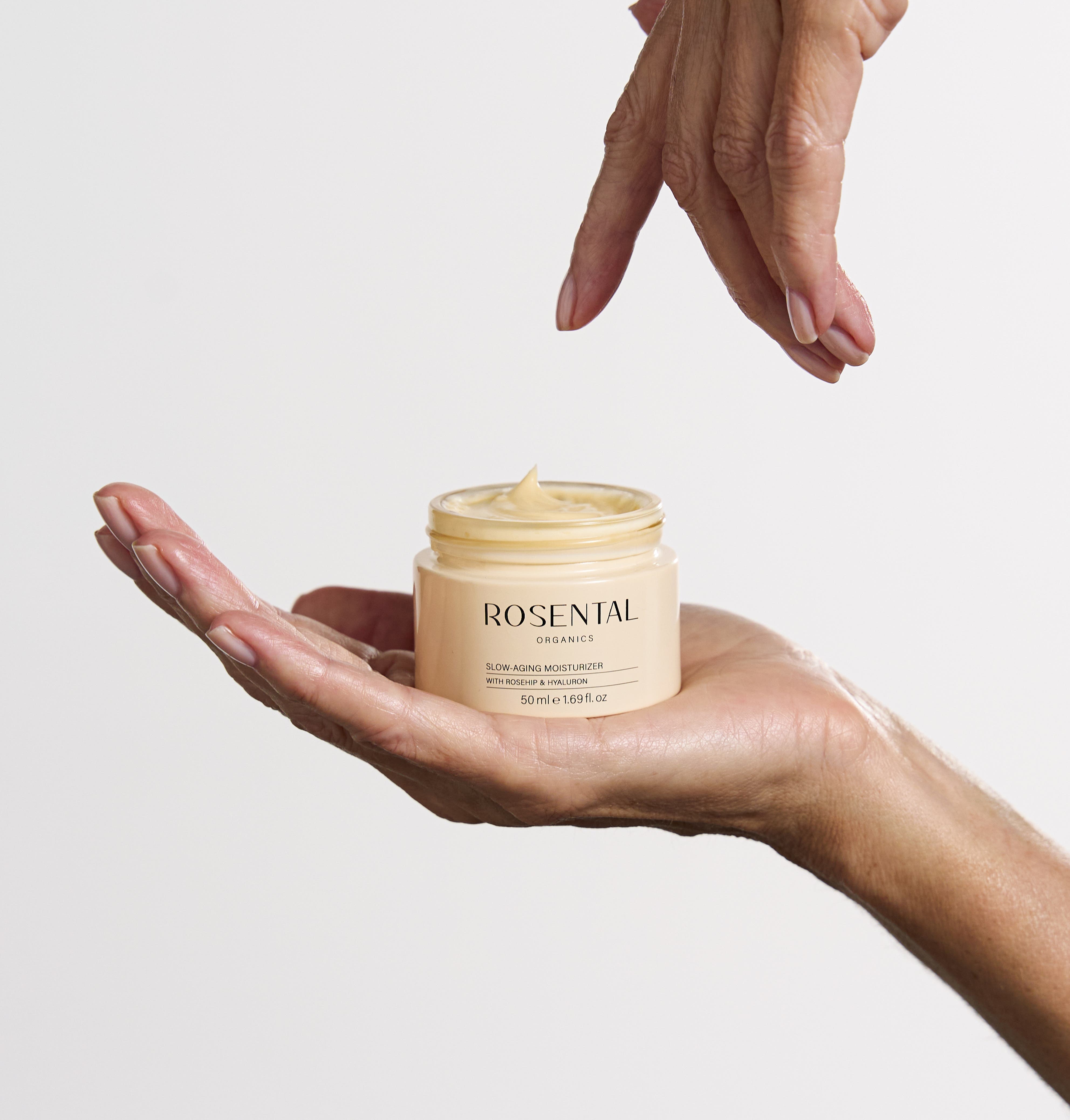 Slow Aging Moisturizer | with Rosehip and Hyaluron