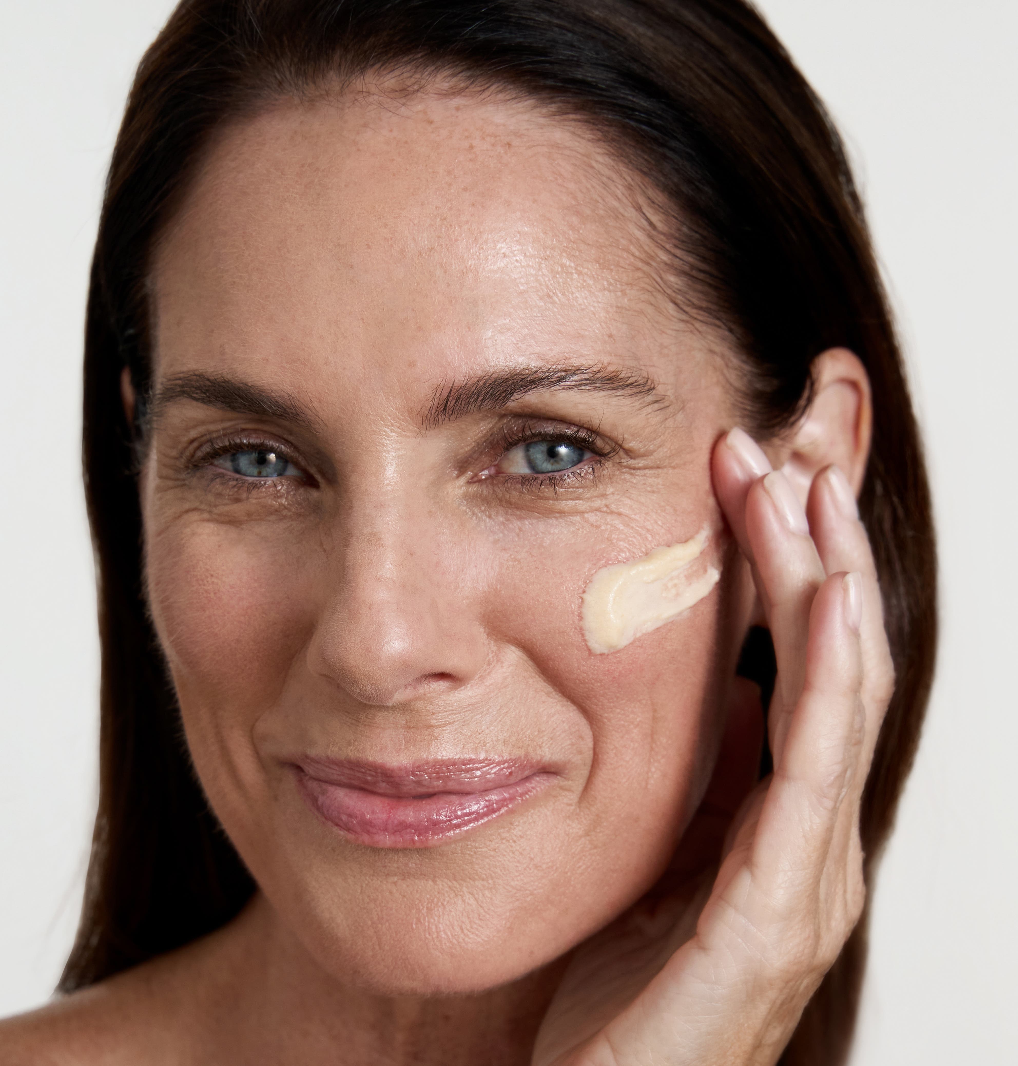 Slow Aging Moisturizer | with Rosehip and Hyaluron