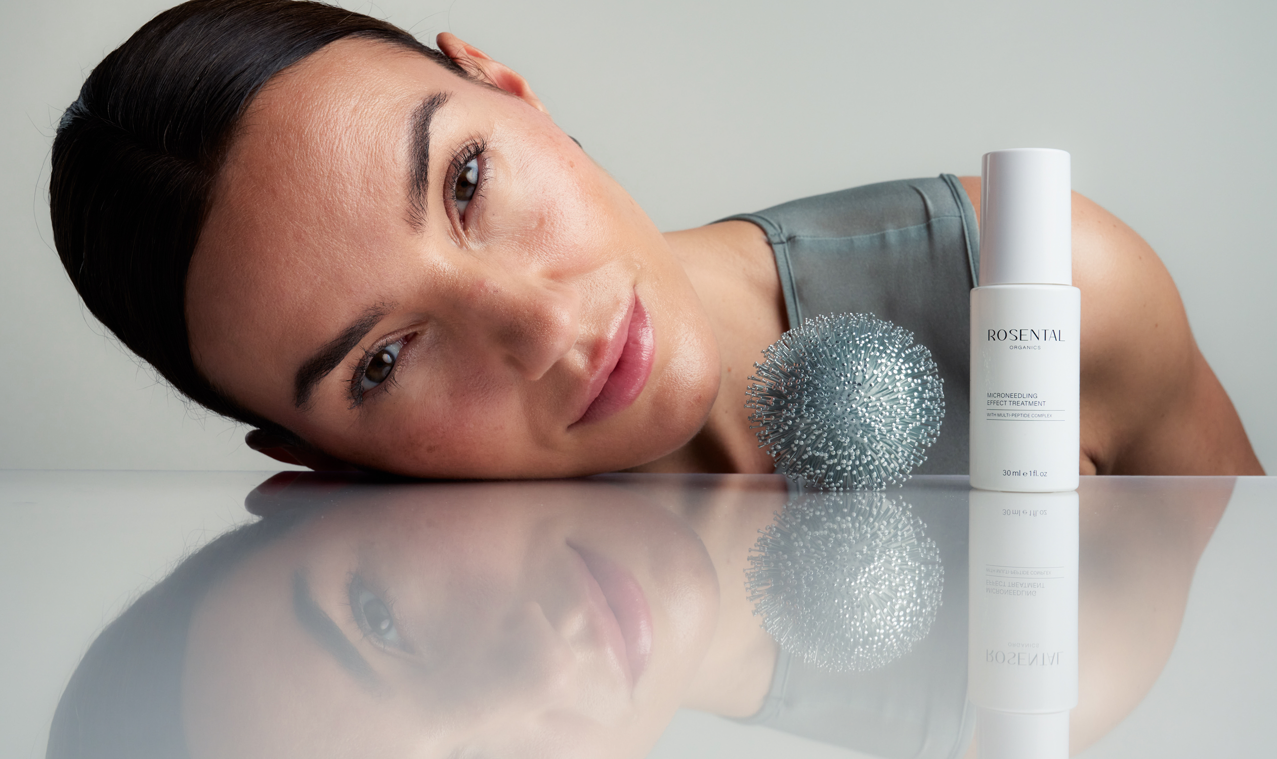 Microneedling Treatment: Wirkung, Risiken & die Alternative ohne Nadeln