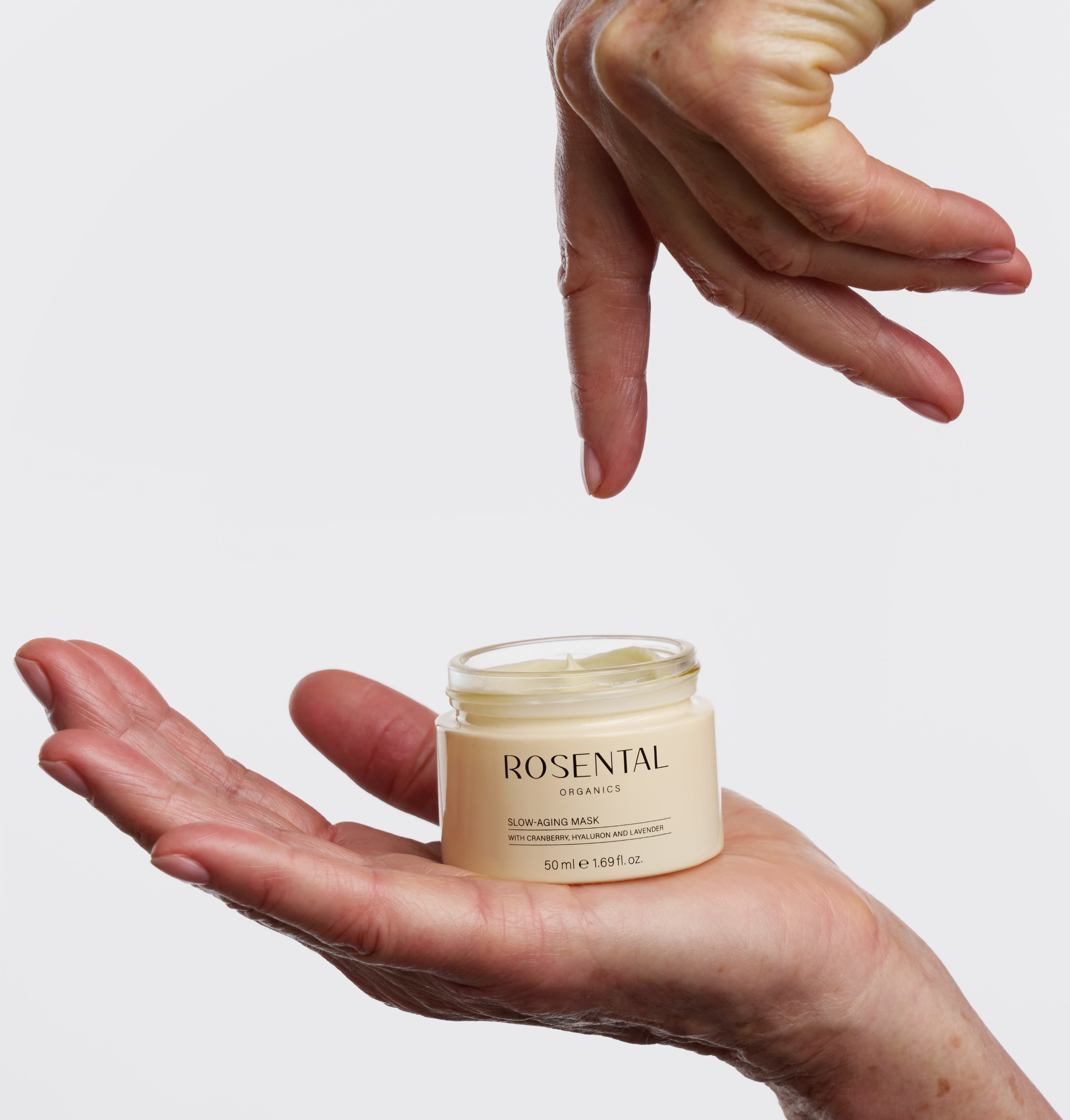 Slow Aging Mask | with cranberry &amp; hyaluronic acid