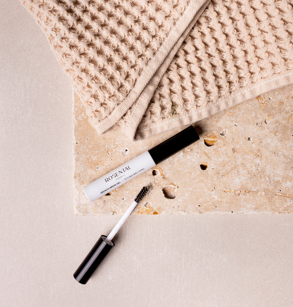 Growth Brow Gel | Styling and fixing