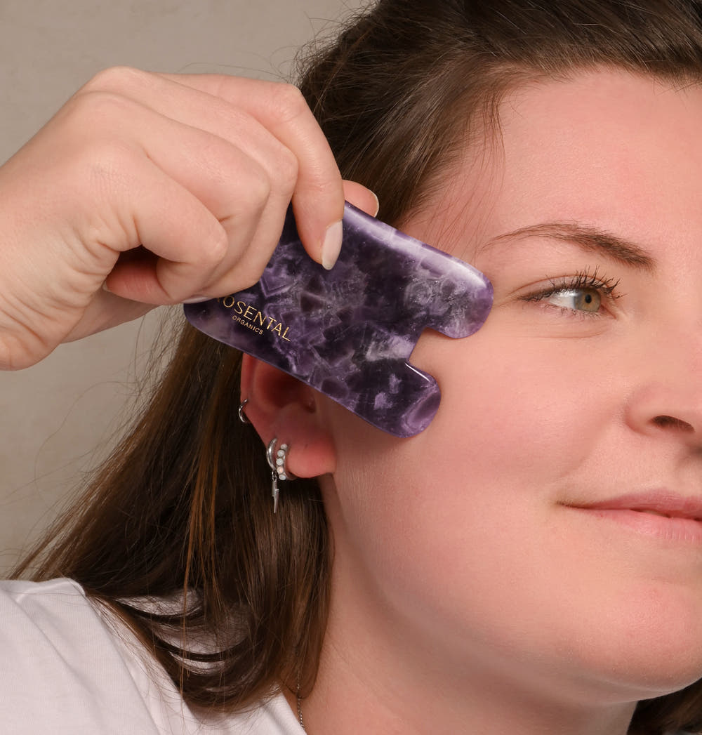 Amethyst Gua Sha | Natural beauty tools