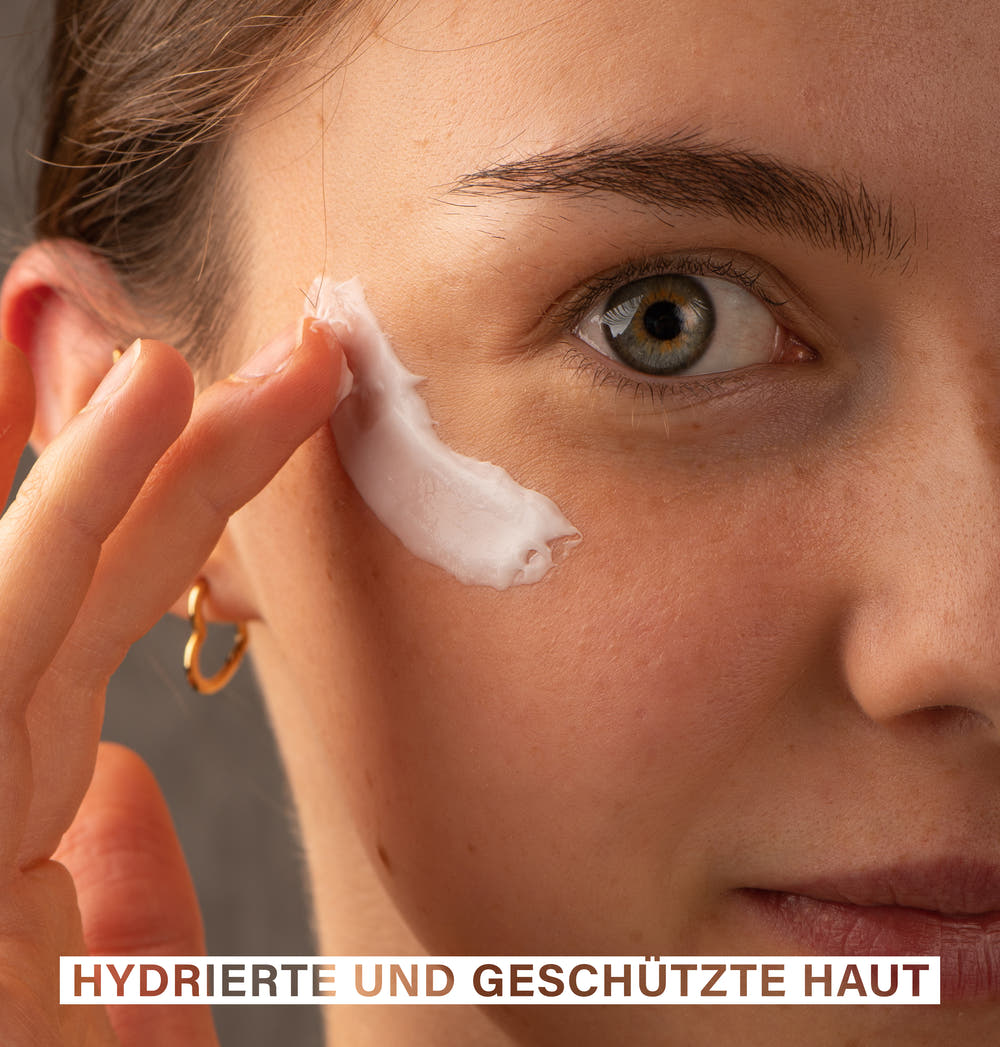 Barrier Repair Moisturizer | with Probiotics