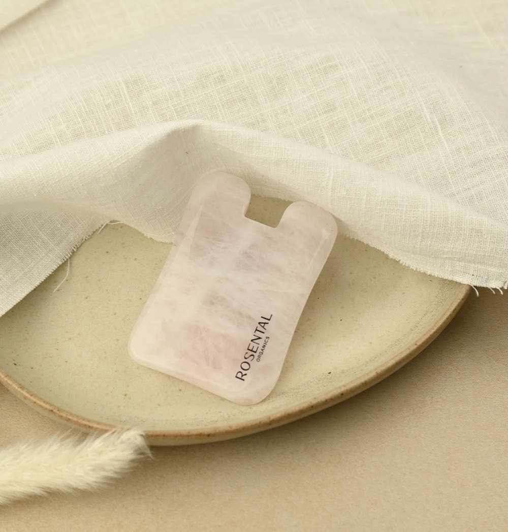 Rose Quartz Gua Sha | Natural beauty tools